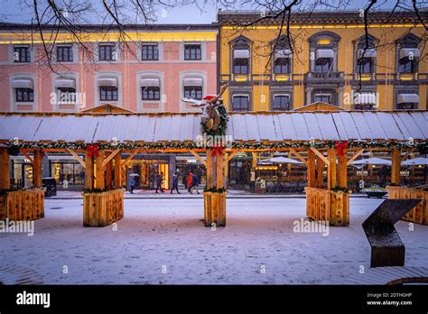 Oslo, Norway - Traditional Christmas market with falling snow Stock ...