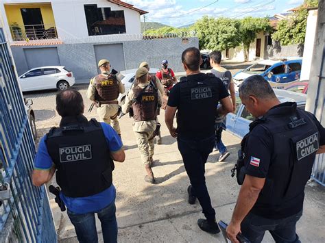 Jornal Correio Líder de facção é alvo de operação policial dentro de