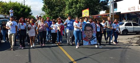 Juventud Rinde Homenaje A Leonel Rugama Radio Nicaragua