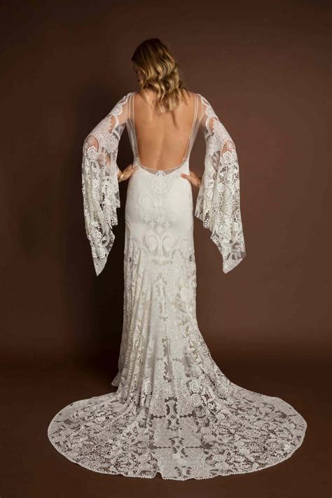 Best Bell Sleeve Wedding Dresses Of