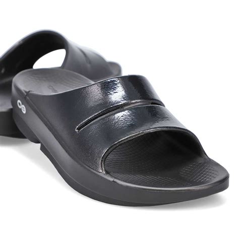 Oofos Women S Ooahh Luxe Sandal Black Softmoc