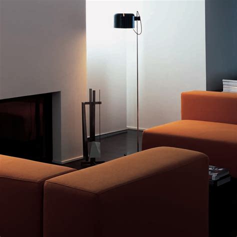 Coupé 3321 Floor Lamp Oluce Shop