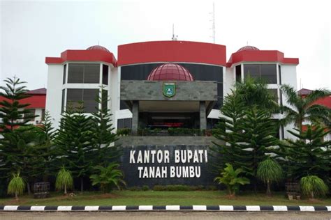 Kantor Bupati Tanbu Jadi Contoh Kawasan Tanpa Asap Rokok Portal