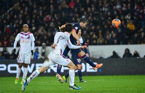 Foot PSG Ibrahimovic et Cabaye l amour sera dans le pré au PSG Foot 01