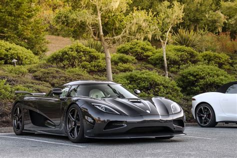 Koenigsegg Agera R | Koenigsegg, Super fast cars, Super luxury cars