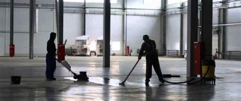 Уборка складских помещений и мойка складов недорого в Москве