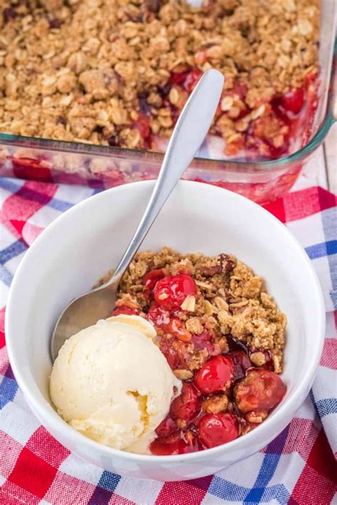 Easy Cherry Crisp With Pie Filling Bread Booze Bacon