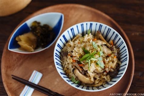 Takikomi Gohan Japanese Mixed Rice 炊き込みご飯 • Just One Cookbook