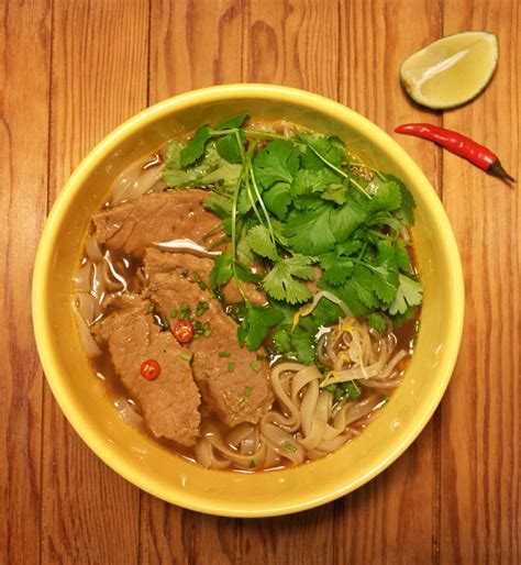 Quem Rapa O Tacho Pho Sopa Vietnamita Carne De Vaca