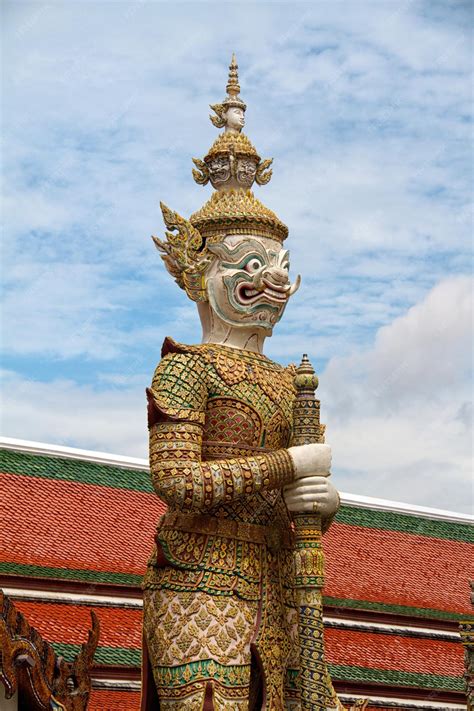 Premium Photo | Statue in the ramayana