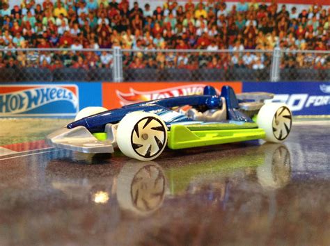 JULIAN S HOT WHEELS BLOG Track Hammer New For 2017 HW Glow Wheels