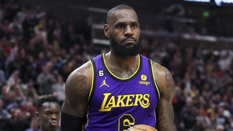 Watch Lebron James Wins It In Overtime Yardbarker