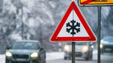 Winter Einbruch in Bayern DWD Prognose kündigt Neuschnee an