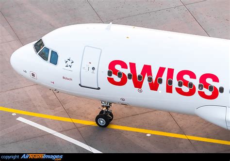 Airbus A320 214 Swiss International Air Lines HB JLQ AirTeamImages