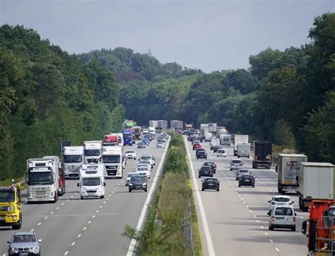 Awaria Samochodu Na Autostradzie Czy Otrzymasz Pomoc Z Assistance CUK