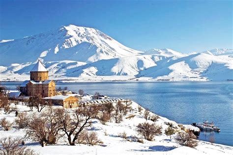 Winter holidays in Armenia - Yerevan Card