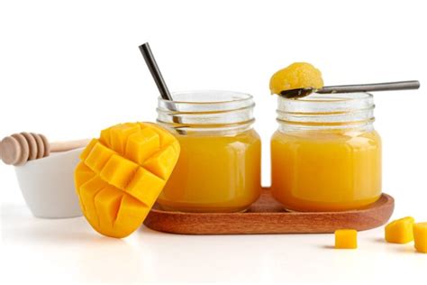 Mango Jelly (Homemade Mango Jello) | Maple + Mango