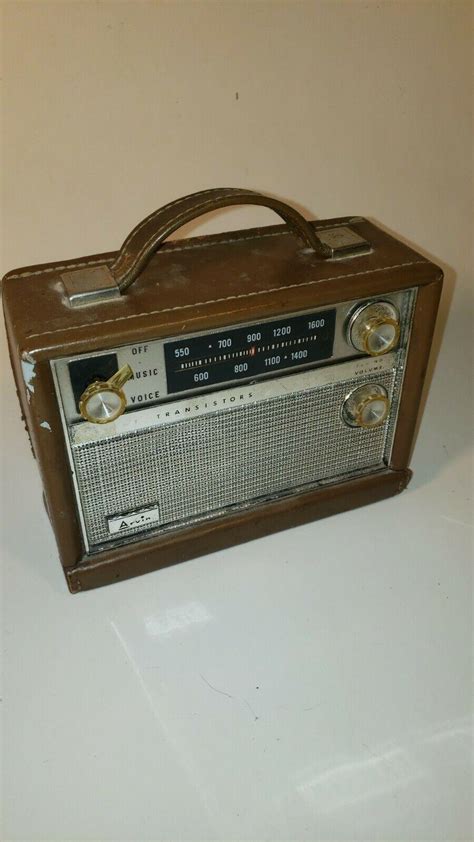 Vintage Arvin Transistor Lunch Box Radio Model R Chestnut Tested