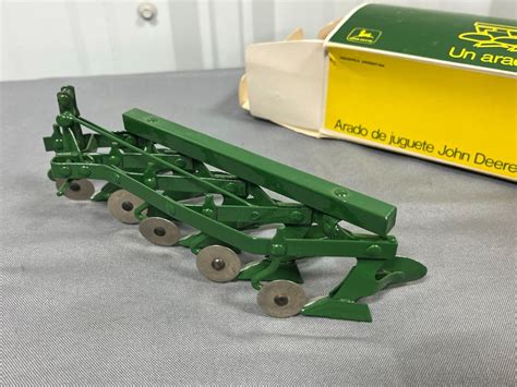 John Deere Sigomec Argentina Point Bottom Plow Nib Metal Toy