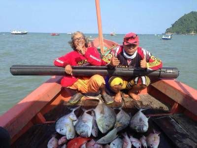 Pancing Jepang Spot Kapal Mancing Di Pantai Sine Tulung Agung