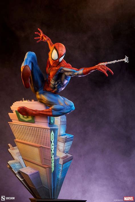 Sideshow Collectibles Spider Man Marvel Premium Format Statue By