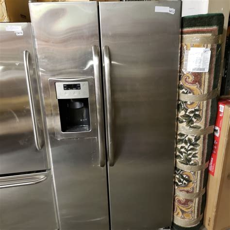 Stainless Steel Side By Side Ge Fridge With Water And Ice Dispenser