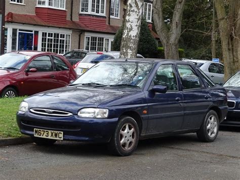 Ford Escort Ghia Essex Plates Neil Potter Flickr