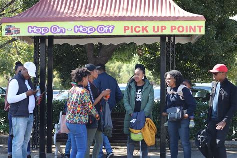 Excursão de ônibus turístico hop on hop off pela cidade de Joanesburgo