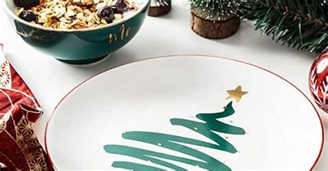 Best Christmas Salad Plates For Your Holiday Table Setting | Storables