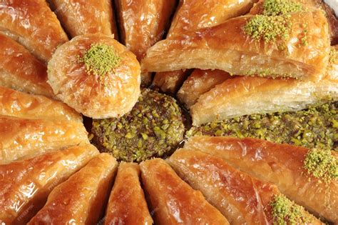 Premium Photo Traditional Dessert Turkish Baklava Walnut Pistachio