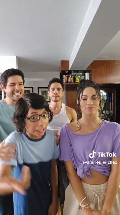 Tik Tok De Los Hermanos Conchas Los Otros Conchas Youtube