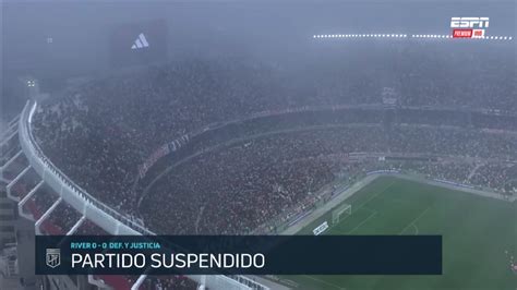 Falleció Un Hincha De River Tras Caer De Una Tribuna Se Arrojó Al