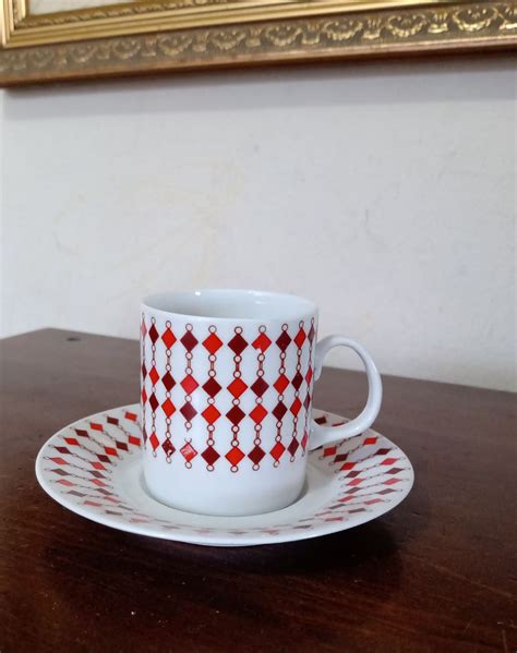 1 Xícara de Café Cafezinho em Porcelana Steatita Móvel de Antiquário