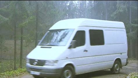 IMCDb Org 1995 Mercedes Benz Sprinter T1N In Khozyayka Taygi 2009