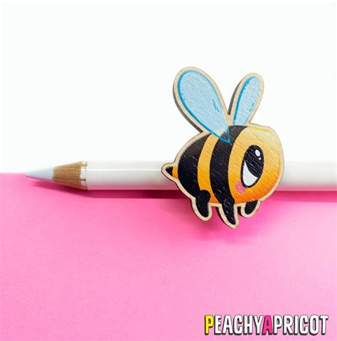 Bee Pin Bumble Bee Brooch Badge Cute Bee Ts Etsy