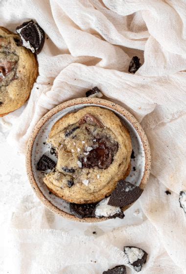 Oreo Chocolate Chunk Cookies Simply Unbeetable