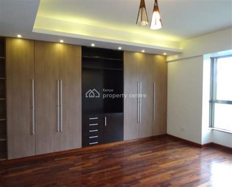 For Sale Big Spacious 4 Bedroom Apartment No 31 Othaya Road