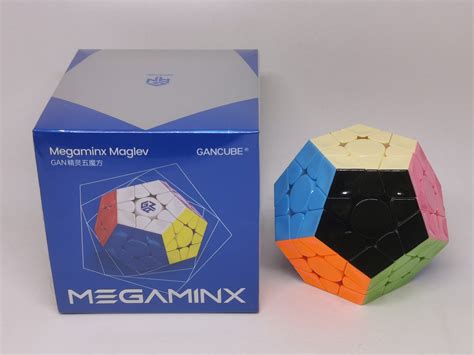 GAN MagLev UV Megaminx Black Fabitasia Cubes