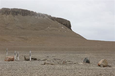 Frozen Graves Franklin Expedition Beechey Island Historical Site Canada ...