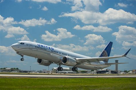 United Airlines Adds New Routes - Exito Travel