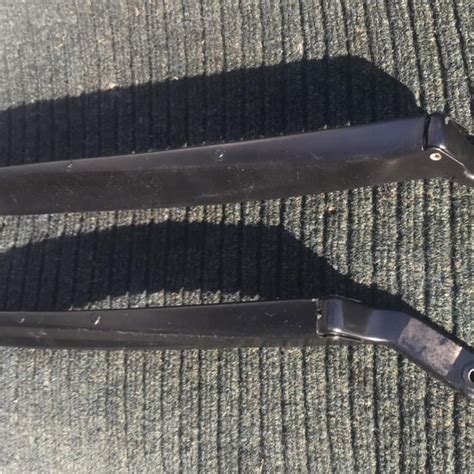 Рычаг стеклоочистителя Ваз 2110 – купить в Санкт-Петербурге, цена 500 ...