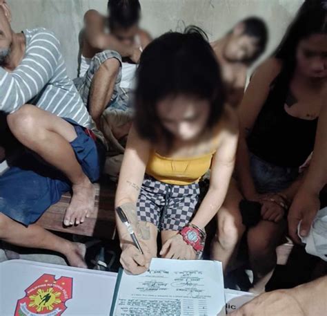 Cops Seize P510K In Shabu Arrest 6 At Singcang Airport Digicast Negros