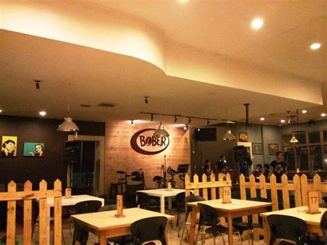 6 Tempat Wisata Kuliner Malam Di Bandung Yang Buka 24 Jam