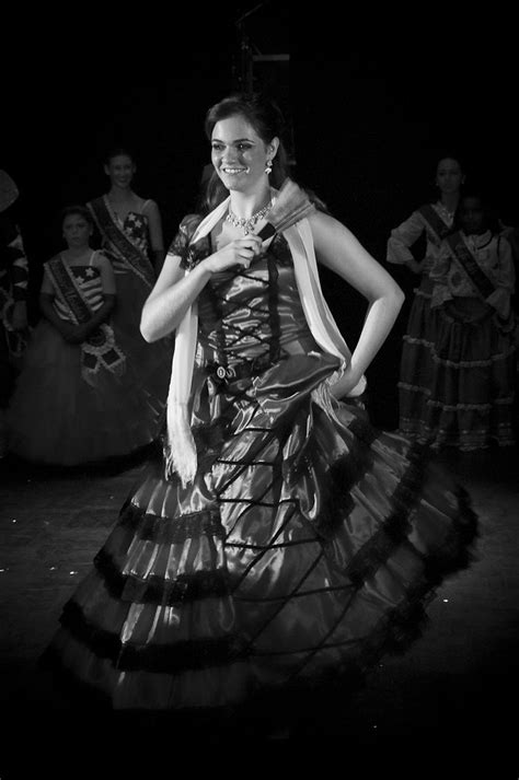 El baile Flamenco O flamenco é um estilo musical e um tipo Flickr