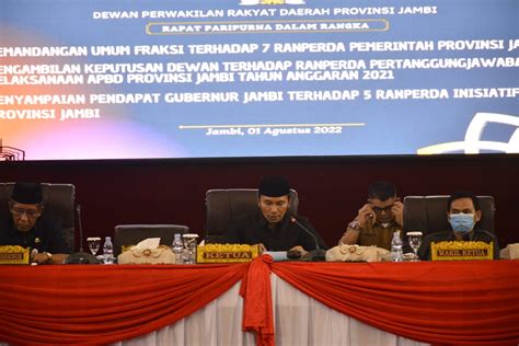 DPRD Gelar Paripurna Pandangan Umum Fraksi Terhadap 7 Ranperda