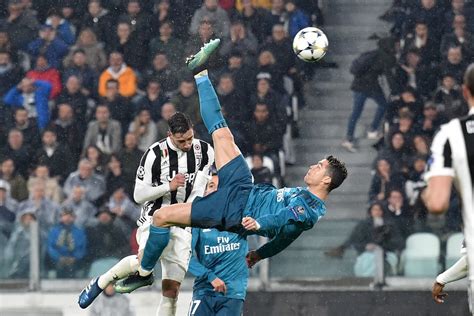 De Dag Dat Ronaldo Het Onmogelijke Deed Mooiste CL Goal Aller Tijden