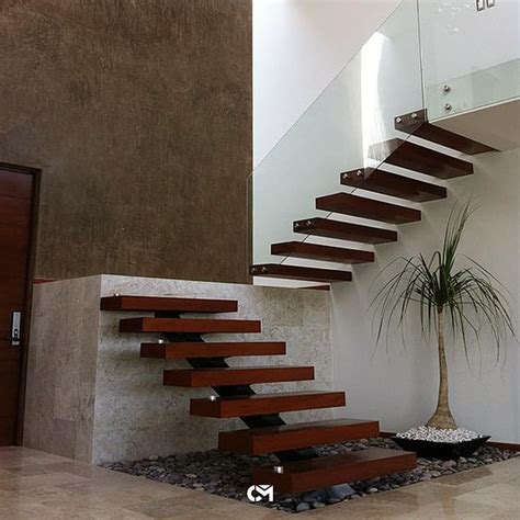 Escaleras interiores | Escaleras interiores, Decoración de unas ...