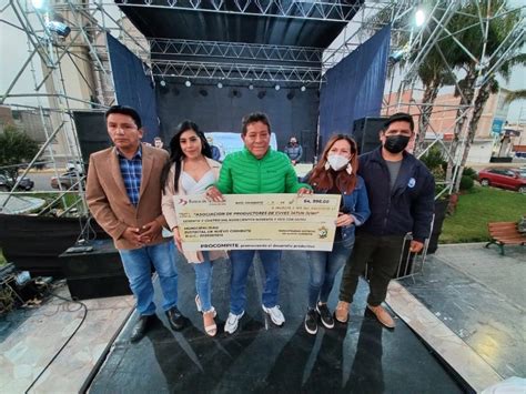 Municipalidad De Nuevo Chimbote Entrega Cheques Por 124 Mil Soles Para