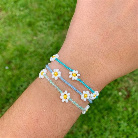 Beaded Daisy Bracelets Includes A Sticker Etsy