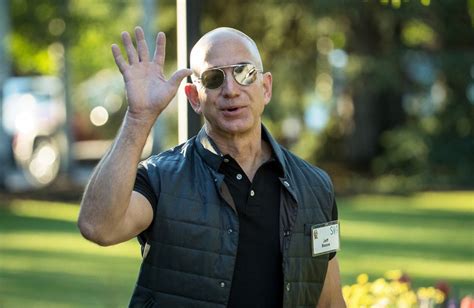 Jeff Bezos Becomes The Richest Man In Modern History Wealth Topped 150